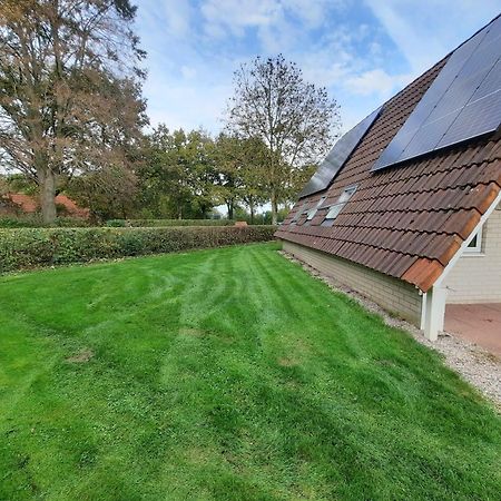 De Vecht, 124 - Centraal Gelegen Aan Vijver Gramsbergen 外观 照片